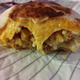 Illustration for article titled SnackTAYku: Taco Bells Quesarito (beef) is quesalicious.